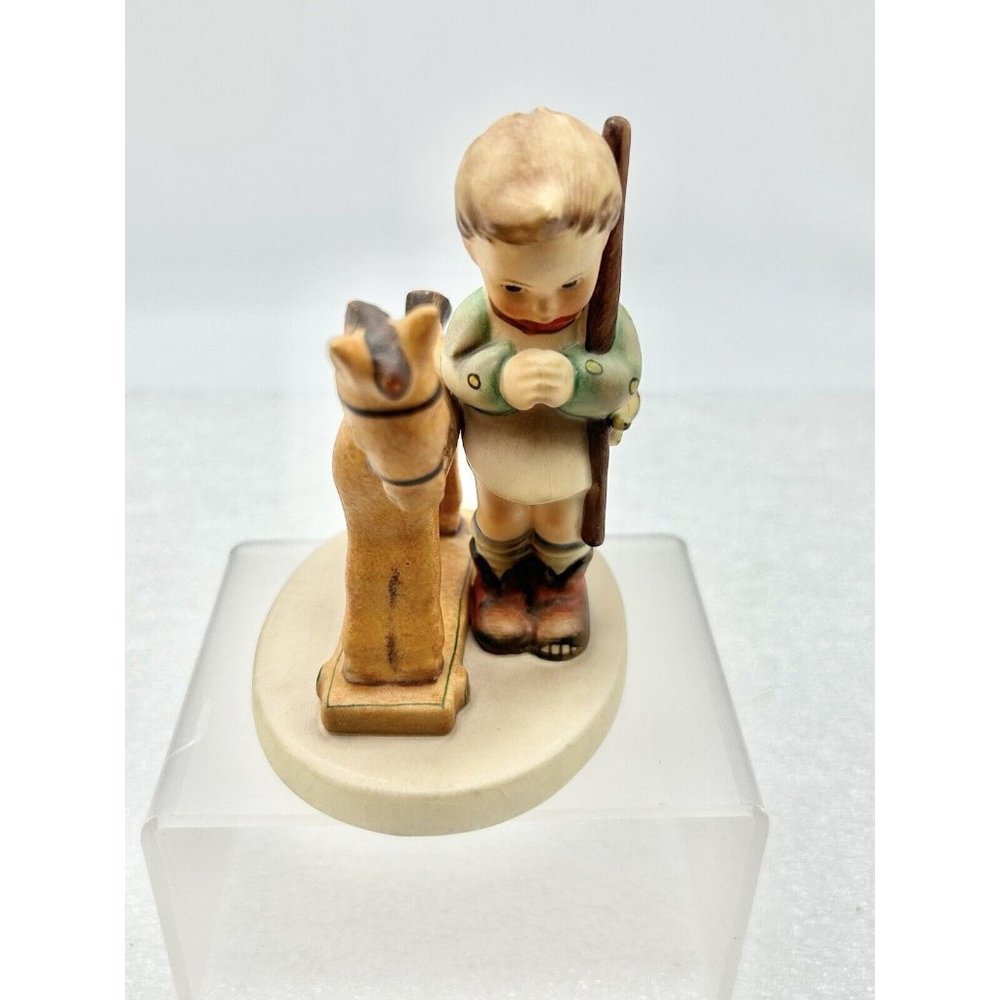 Goebel HUMMEL W. Germany 4-1/4 Figurine PRAYER BEFORE BATTLE #20 TMK 3 1958-1972